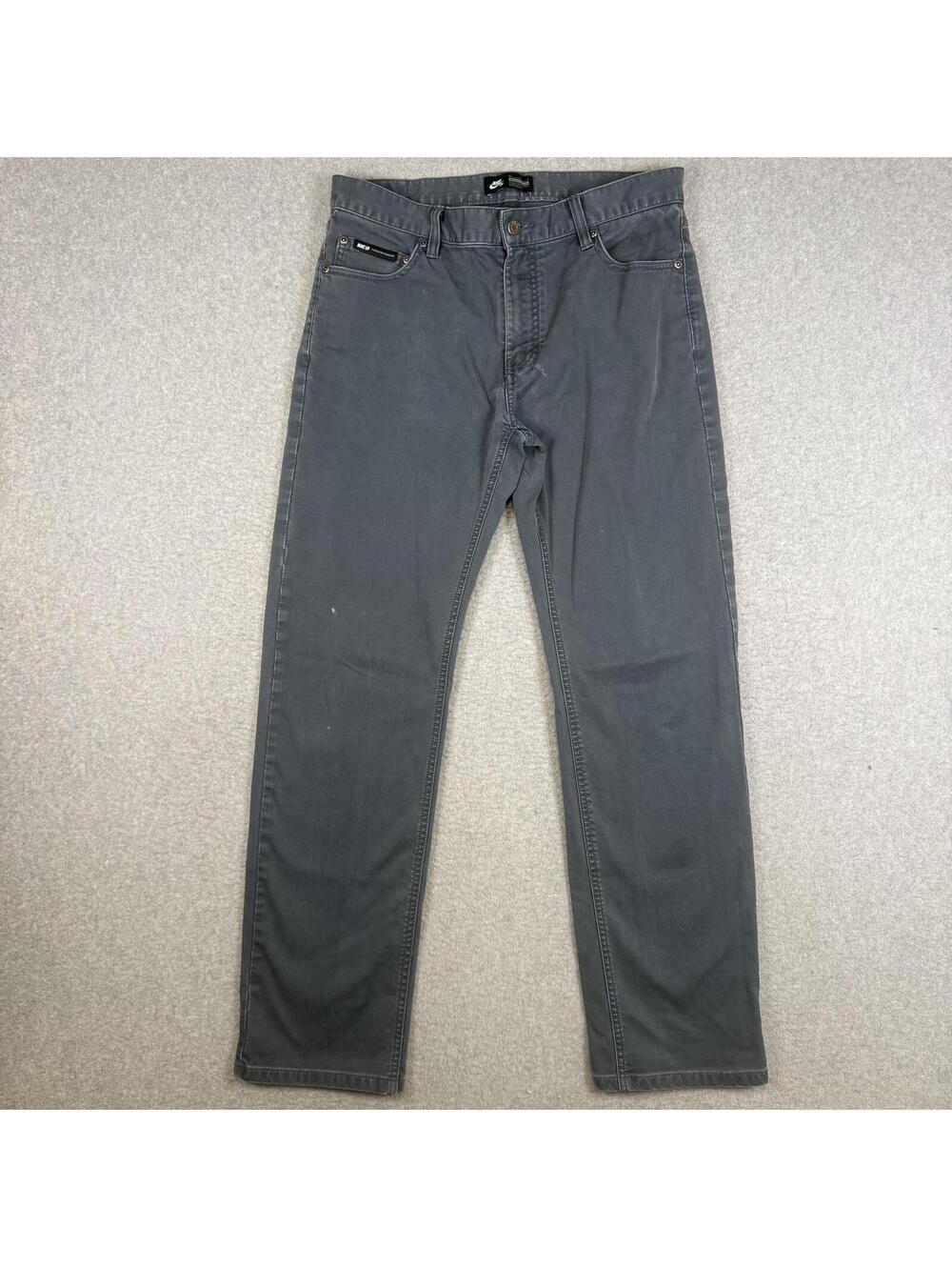 Nike SB Men's Size 32 Gray Chino Style Ankle Length Pants